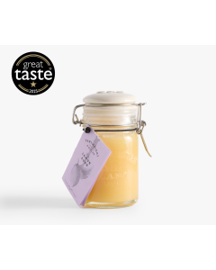 A zingy mouth-watering traditional spread using ripe lemons for the juice and lemon zest for a fresh citrus flavour.